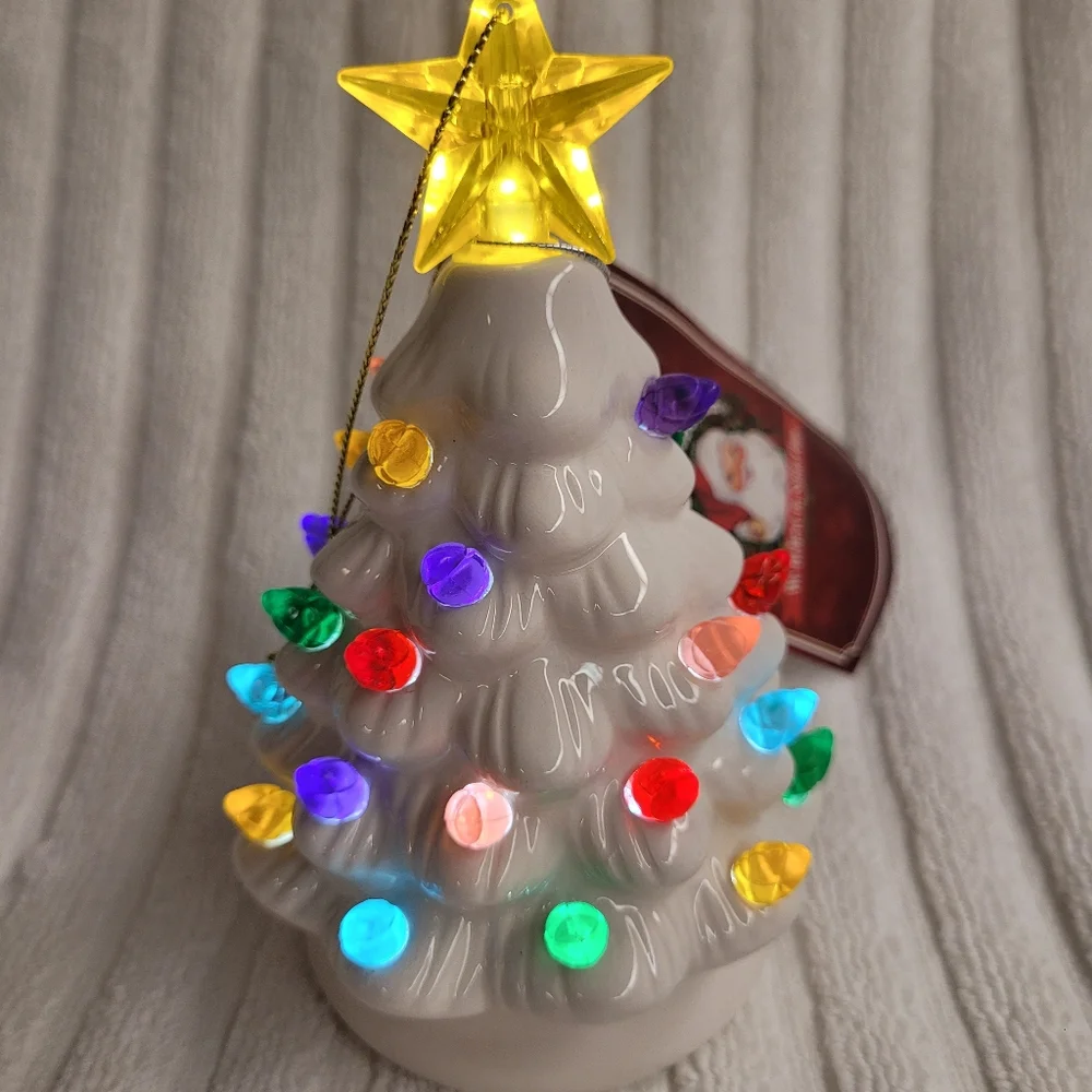 Mr. Christmas Nostalgic Tree Ornament with Gift Bag - New!